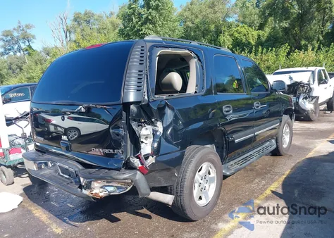 2005 Chevrolet Tahoe Ls из США, поврежденный, VIN 1GNEC13TX5R224878